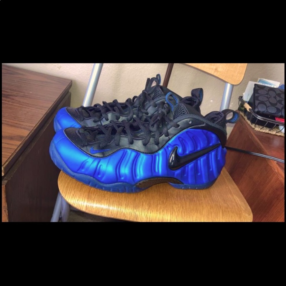 Nike foams